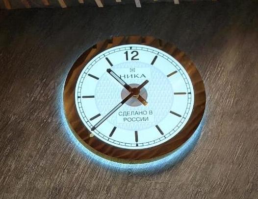 Интерьерные часы для ТРЦ Горизонт